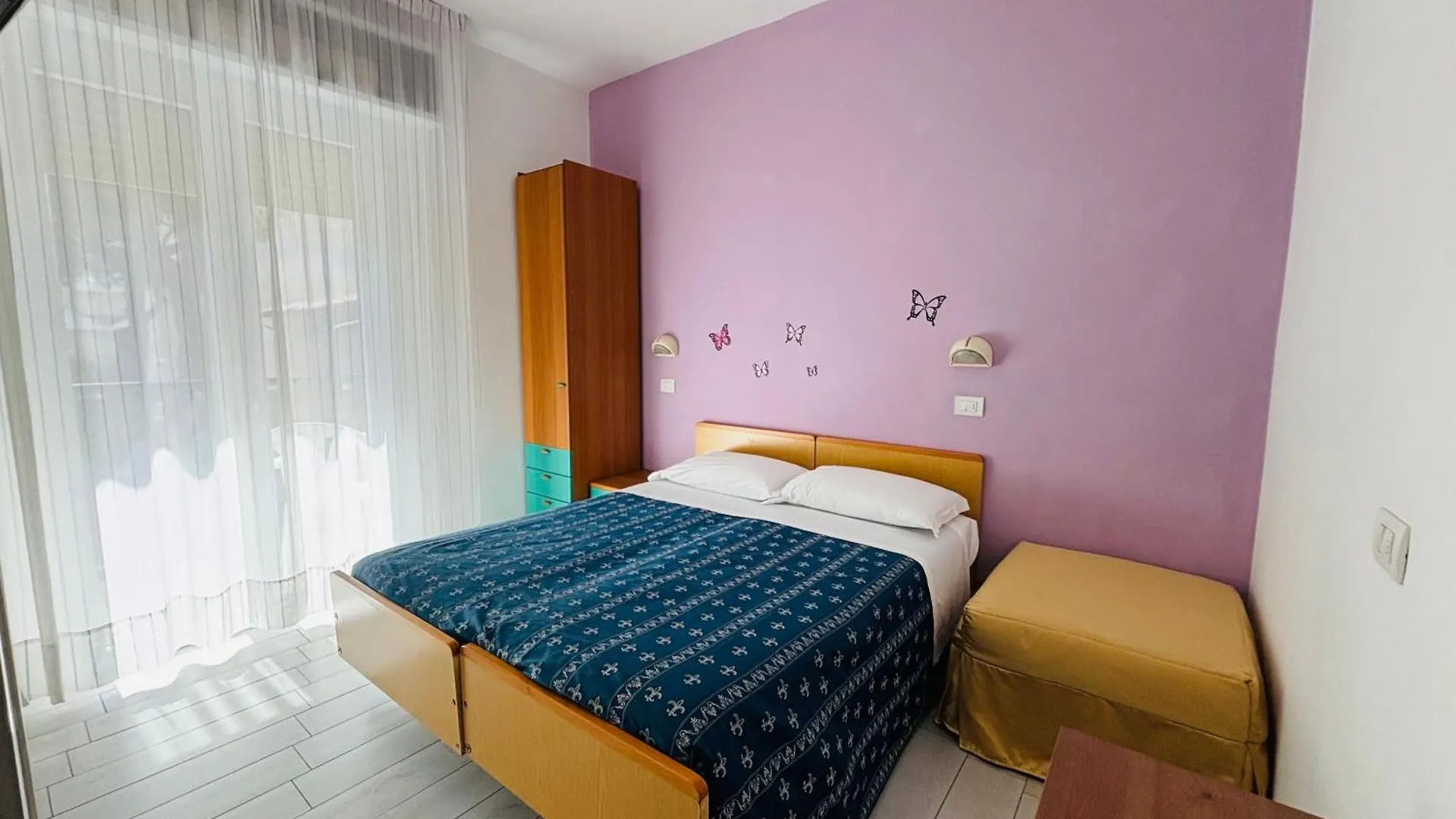Hotel Iride Suite & Breakfast- Ideale Per Famiglie E Coppie Riccione